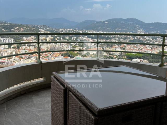 superbe 2 pièces 55M² Piscine Aperçu mer