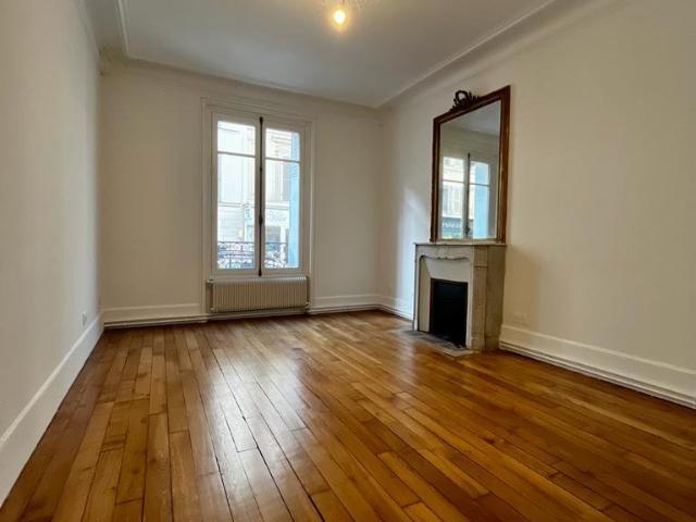 Appartement 2 pièces 55 m²