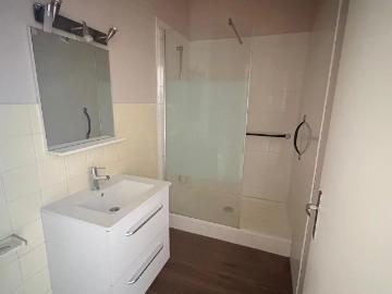 Appartement 2 pièces, 55 m² à louer à Valence 26000
