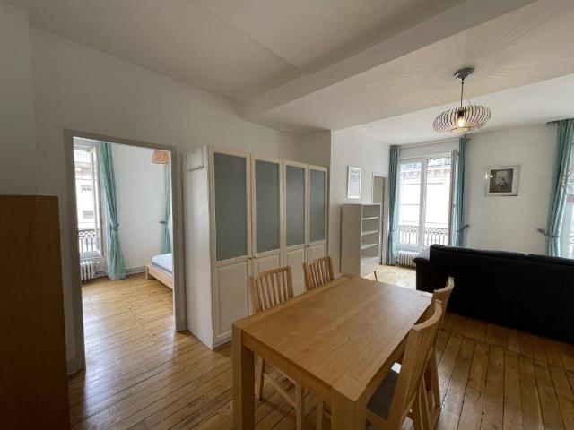 Appartement 2 pièces, 56 m² à louer à Lyon 2 69002