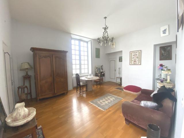Appartement 2 pièces 56 m²
