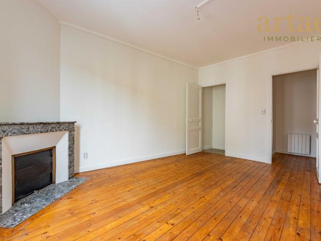 Appartement 2 pièces 56 m²