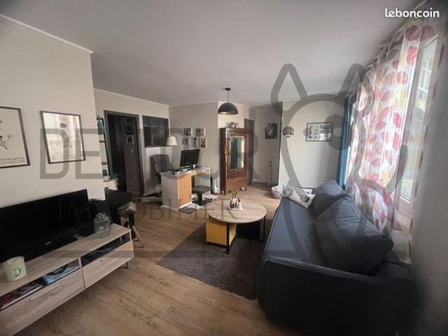 Appartement 2 pièces 56 m²