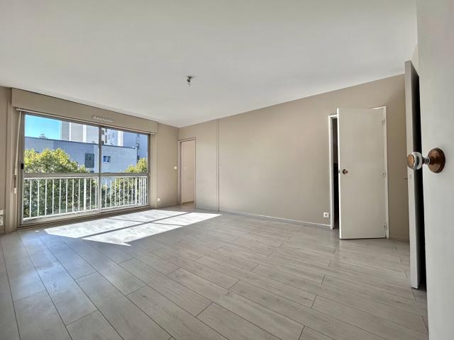 Appartement 2 pièces 56 m²