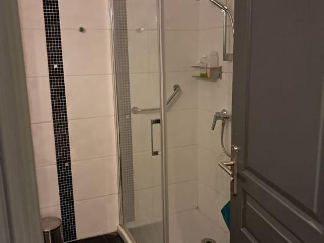 Appartement 2 pièces, 58 m² à louer à Antibes 06160