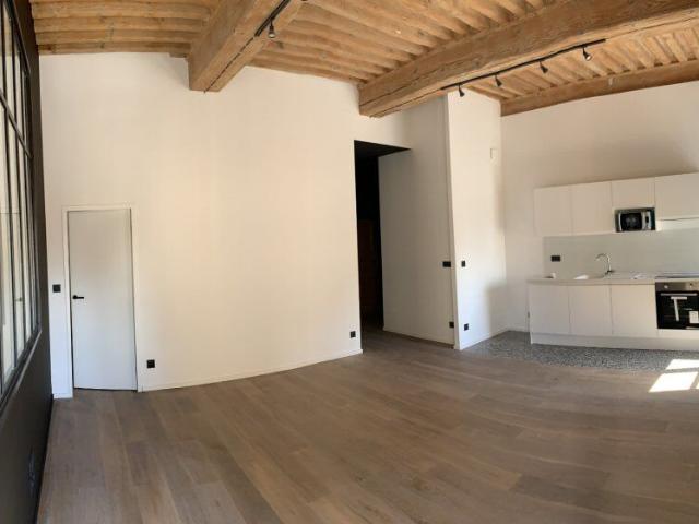 Appartement 2 pièces, 58 m² à louer à Lyon 4 69004