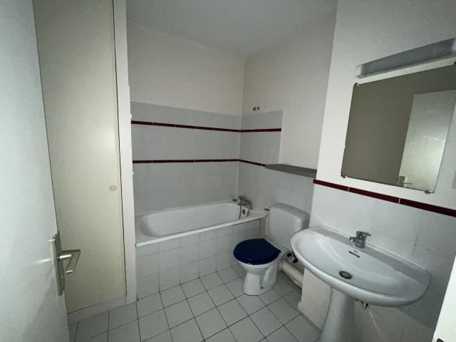 Appartement 2 pièces, 59 m² à louer à Bordeaux 33000