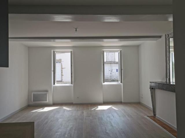 Appartement 2 pièces, 59 m² à louer à Campagne 40090