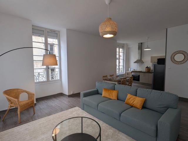 Appartement 2 pièces, 59 m² à louer à Cognac 16100