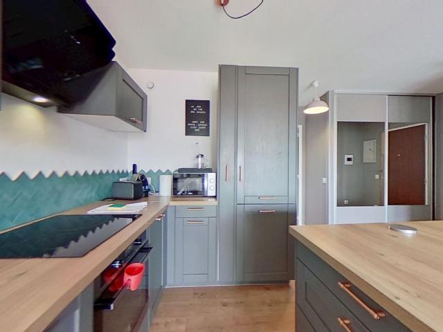 Appartement 2 pièces, 59 m² à louer à Lyon 8 69008
