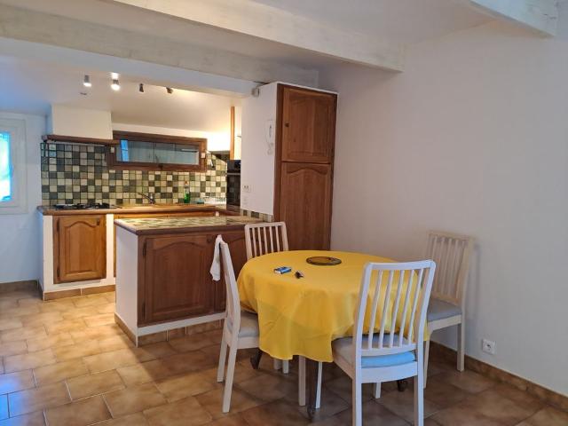 Appartement 2 pièces, 59 m² à louer à Pertuis 84120