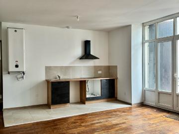 Appartement 2 pièces, 63 m² à louer à Annonay 07100
