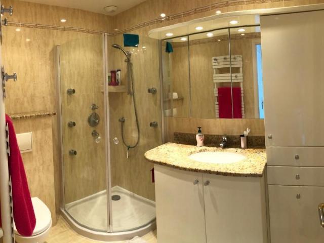 Appartement 2 pièces, 63 m² à louer à Nice 06000