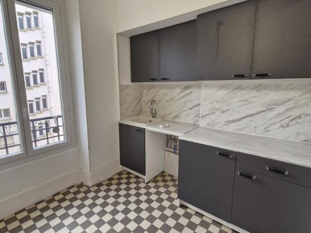 Appartement 2 pièces 63 m²