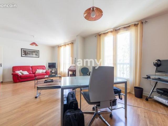 Appartement 2 pièces 63 m²