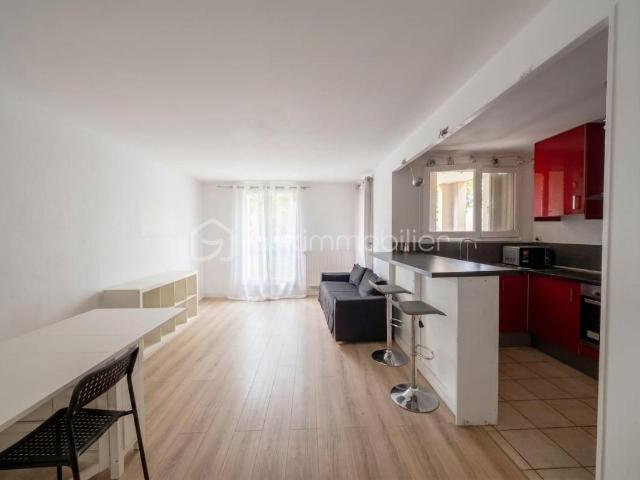 Appartement 2 pièces 63 m²