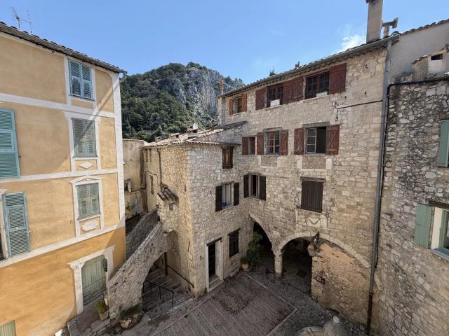 Appartement 2 pièces 63 m²