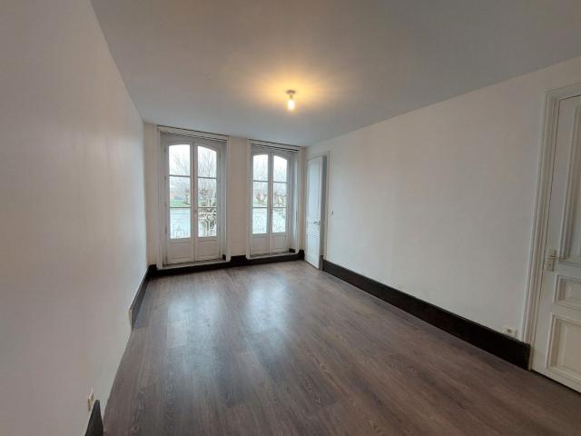 Appartement 2 pièces, 60 m² à louer à Tournus 71700