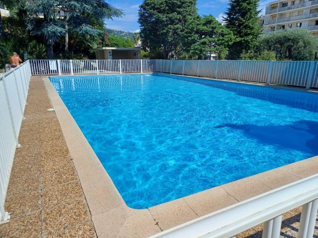 Appartement 2 pièces, 60 m² à louer à Nice 06000