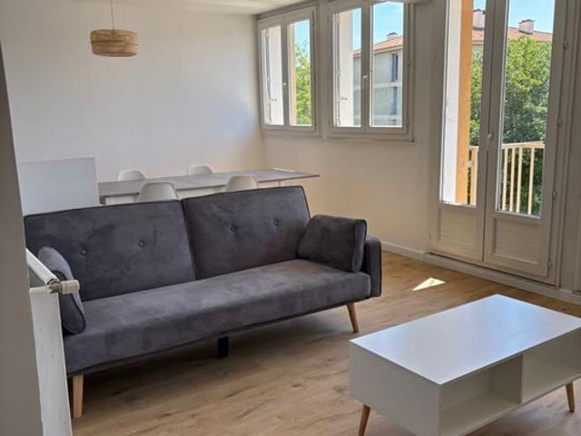 Appartement 2 pièces, 60 m² à louer à Orange 84100