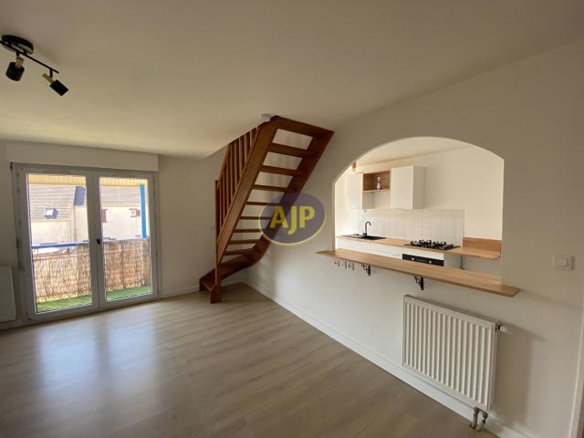 Appartement 2 pièces, 60 m² à louer à Pontivy 56300