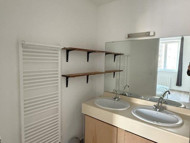 Appartement 2 pièces, 61 m² à louer à Lyon 1 69001