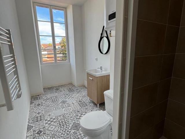 Appartement 2 pièces, 61 m² à louer à Mazamet 81200