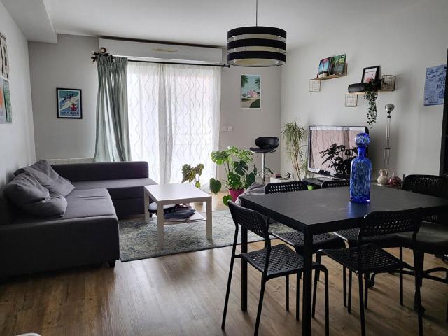Appartement 2 pièces, 61 m² à louer à Reims 51100