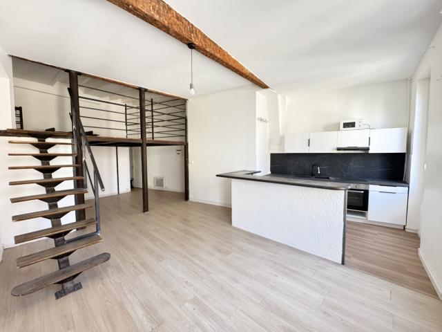 Appartement 2 pièces 61 m²