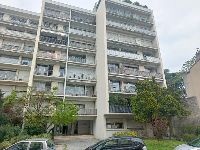 Appartement 2 pièces 62 m²