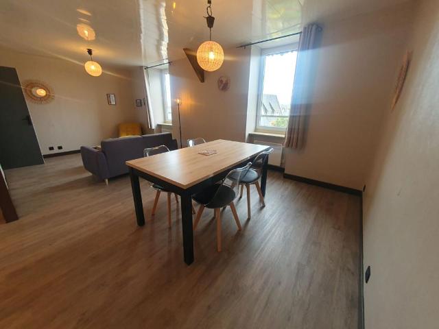Appartement 2 pièces, 67 m² à louer à Trébeurden 22560