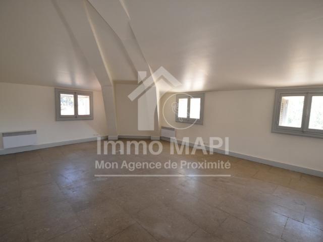 Appartement 2 pièces 67 m²