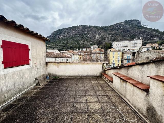 Appartement 2 pièces 67 m²
