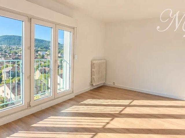Appartement 2 pièces 67 m²