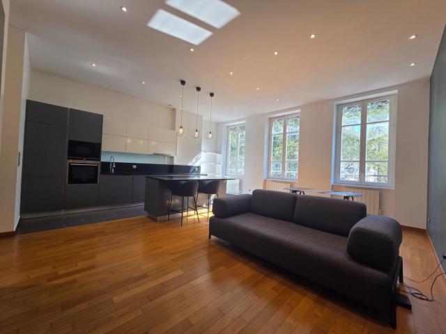 Appartement 2 pièces 67 m²