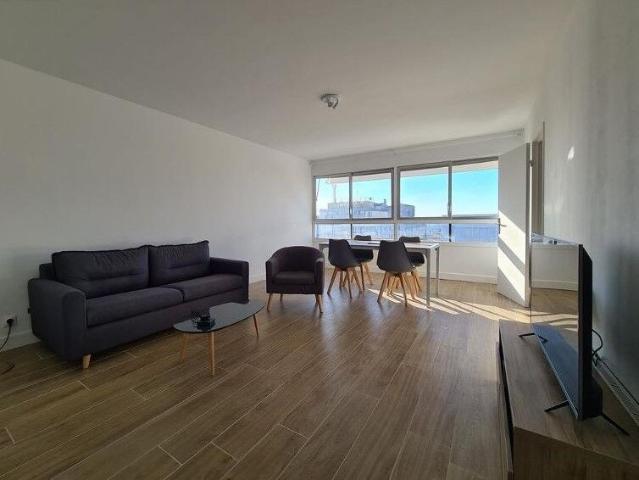 Appartement 2 pièces, 64 m² à louer à Bordeaux 33000