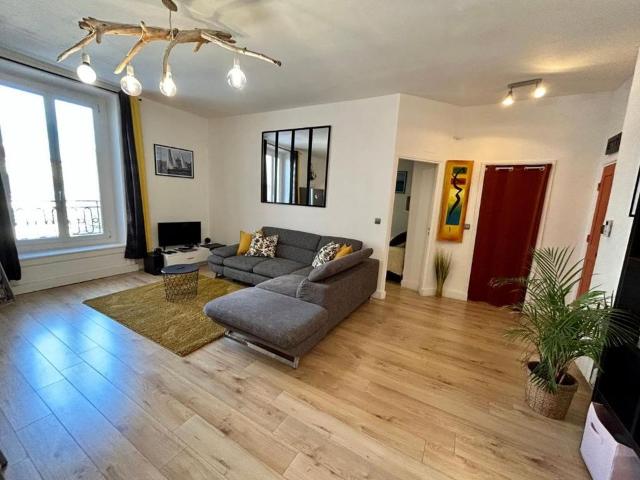 Appartement 2 pièces, 64 m² à louer à Marseille 1 13001