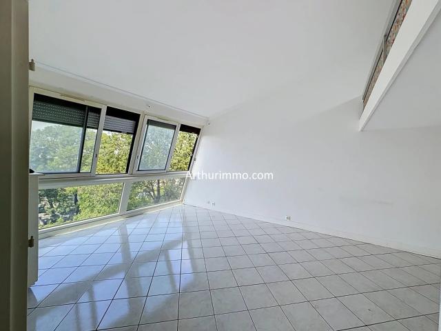 Appartement 2 pièces 64 m²