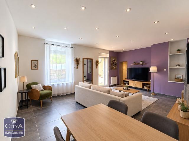 Appartement 2 pièces 64 m²