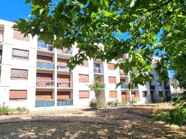 Appartement 2 pièces 64 m²