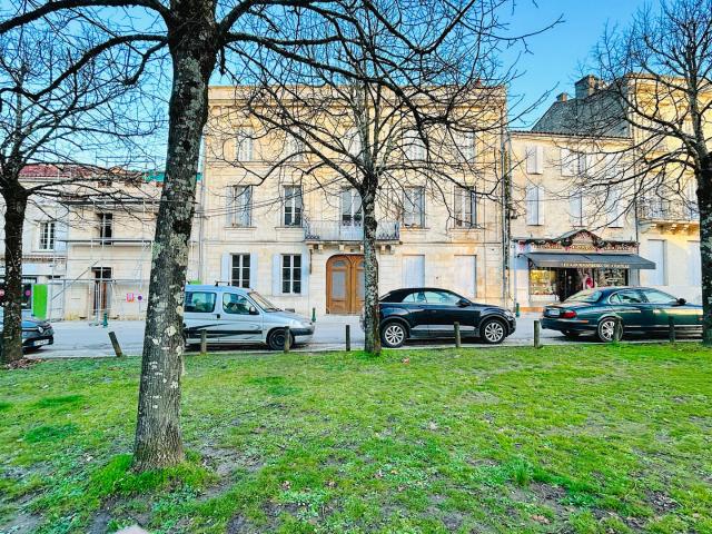 Appartement 2 pièces 64 m²