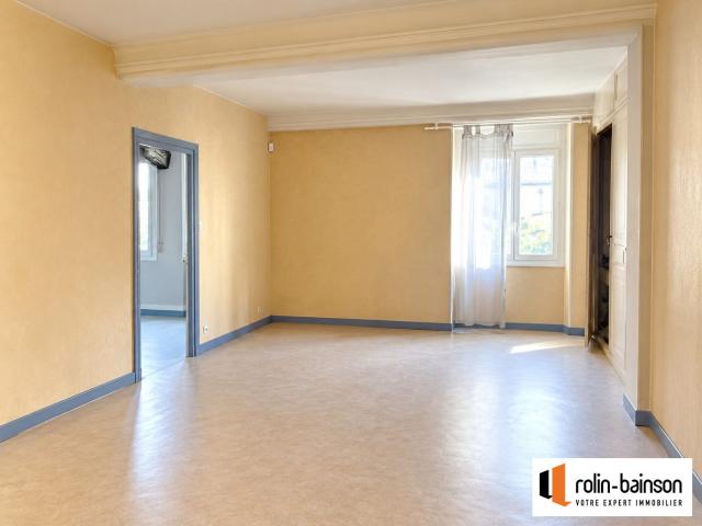 Appartement 2 pièces 64 m²
