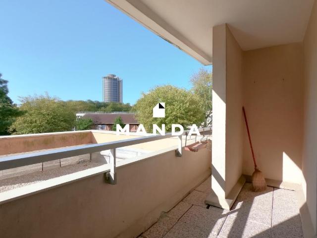Appartement 2 pièces 64 m²