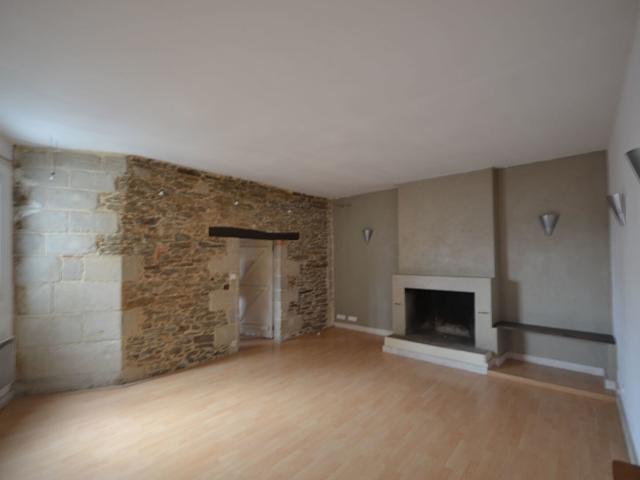 Appartement 2 pièces 64 m²