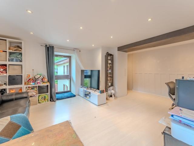 Appartement 2 pièces 64 m²