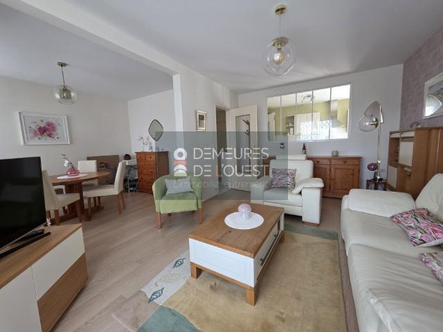 Appartement 2 pièces 64 m²