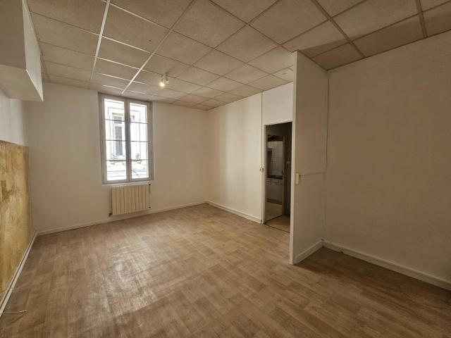 Appartement 2 pièces 64 m²