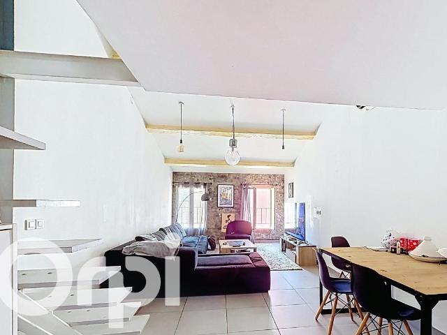 Appartement 2 pièces 64 m²