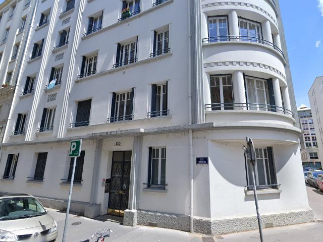 Appartement 2 pièces 64 m²