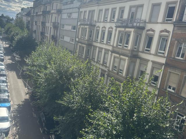 Appartement 2 pièces 64 m²